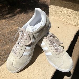 Adidas Gazelle Low Top Sneakers Cream, 7.5